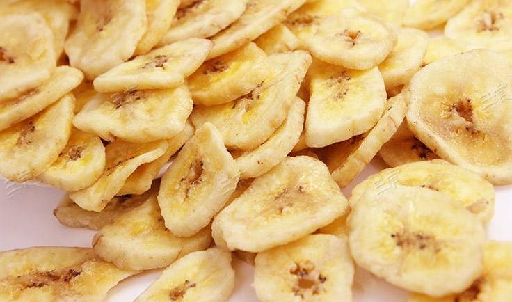 將香蕉制作成脆片，工藝分幾段？每段幾臺(tái)設(shè)備，分別是什么設(shè)備？